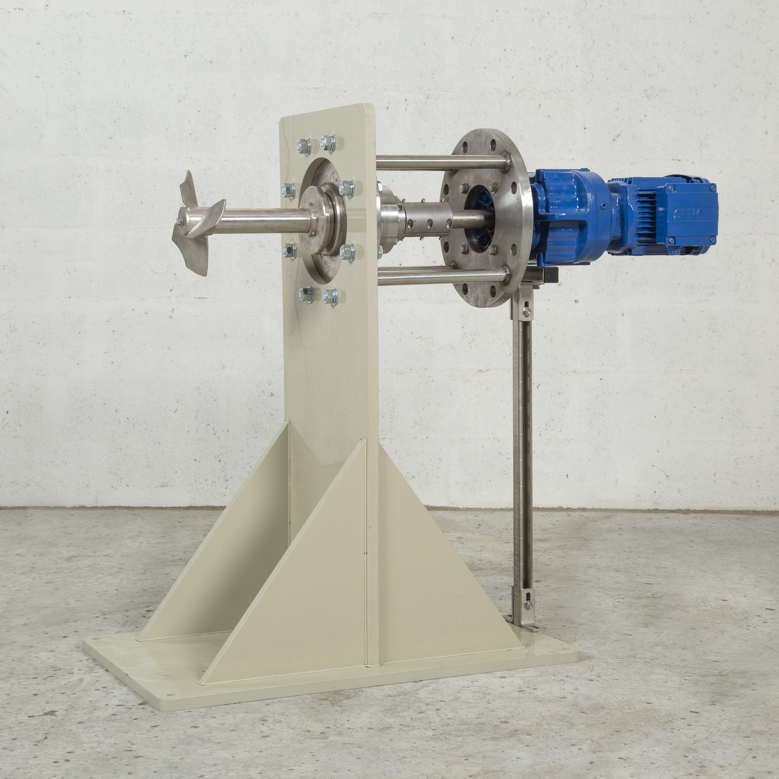 AGITATEURS PASSE-PAROIS-1